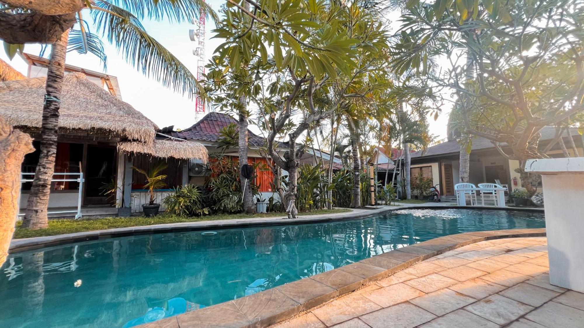 Coconut Dream Hotel Джили Трауанган Екстериор снимка